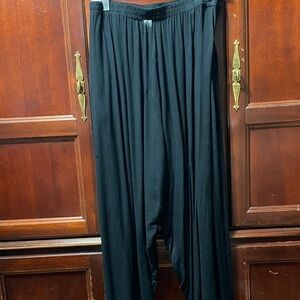 Vintage plus size 4X Black light Rayon flowing women’s pants